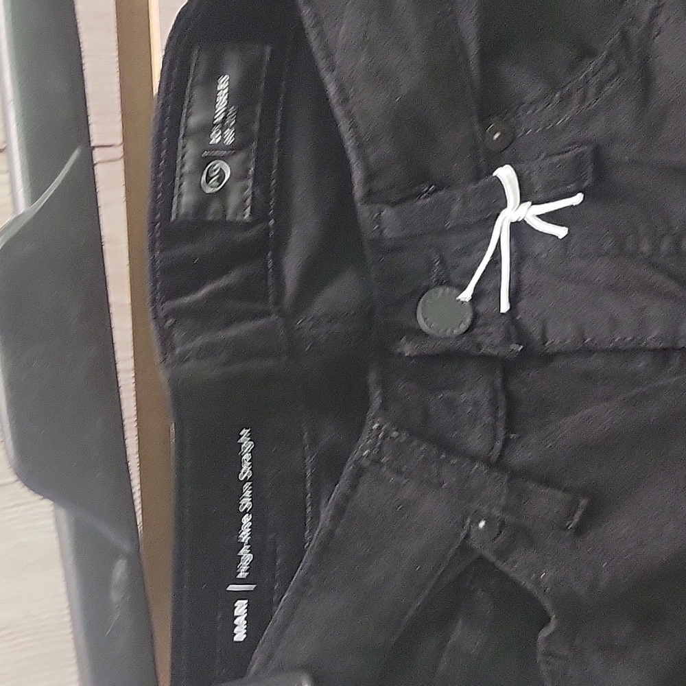 Mari Jeans - Picture 4 of 4